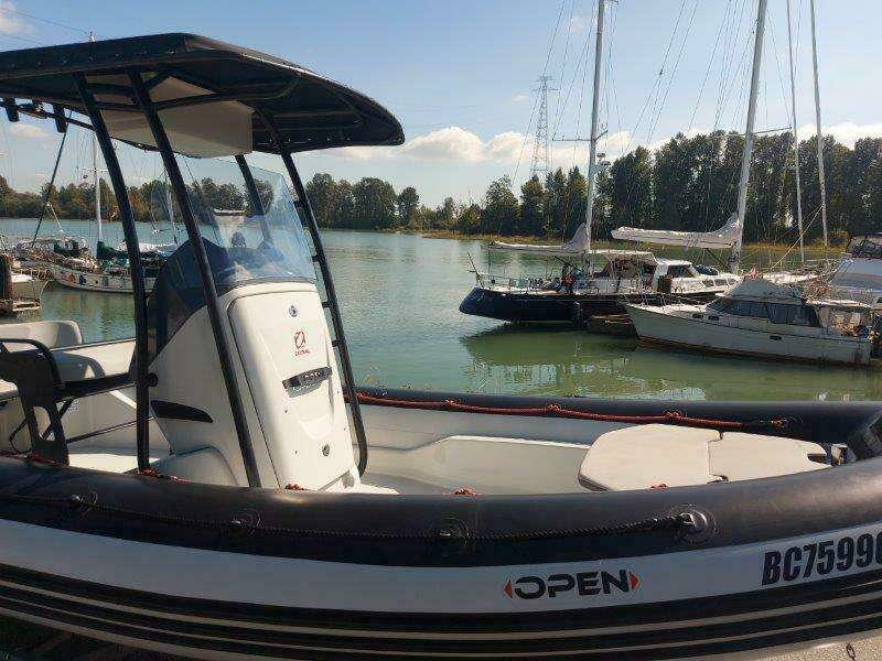 22ft Zodiac Yacht For Sale