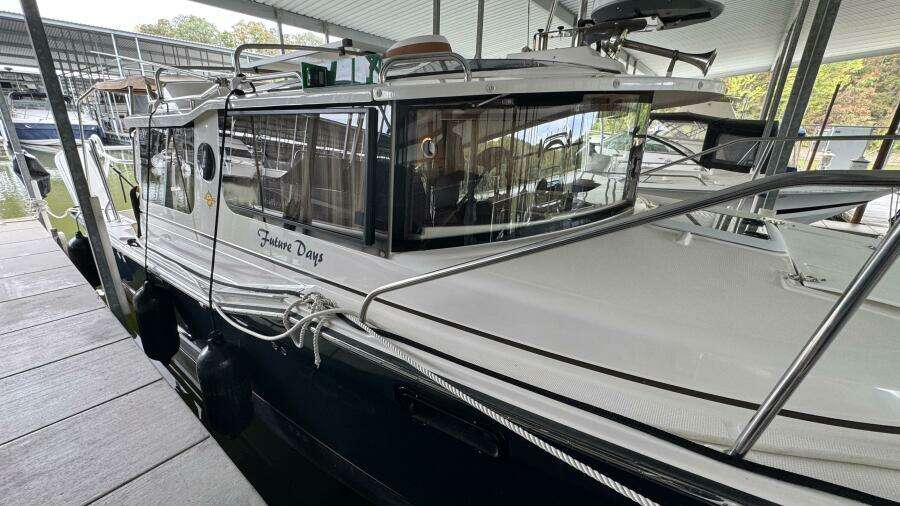 Exterior Starboard