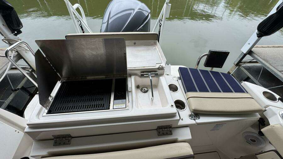 Outdoor Kitchen