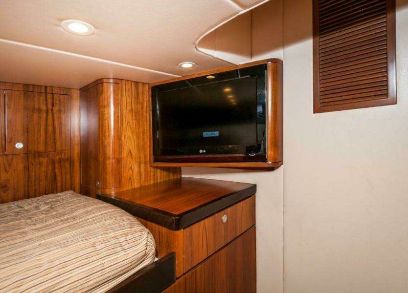 2010 Spencer 57 Convertible- Perra Mala- VIP Stateroom