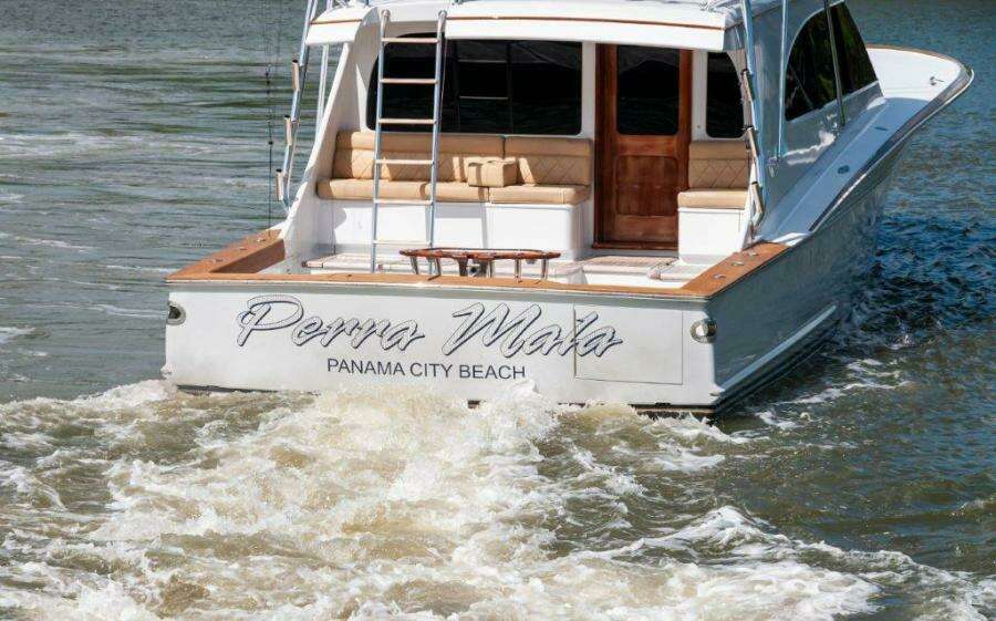 2010 Spencer 57 Convertible- Perra Mala- Transom