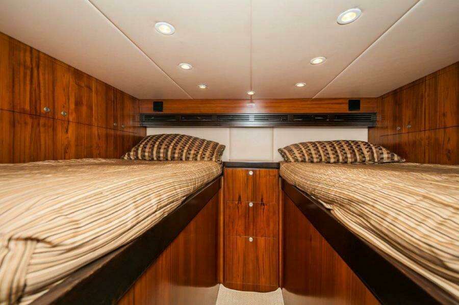 2010 Spencer 57 Convertible- Perra Mala- VIP Stateroom