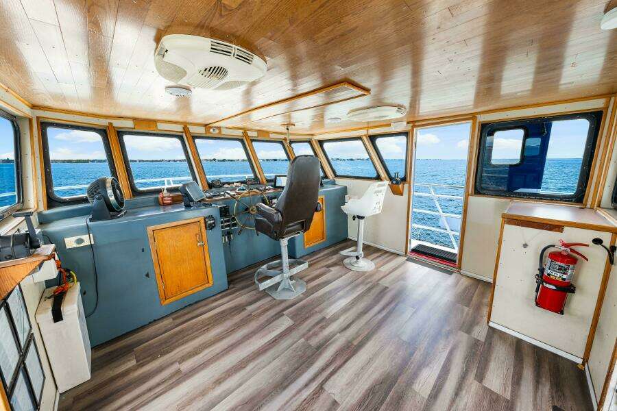 PELICAN 60ft Custom Yacht For Sale