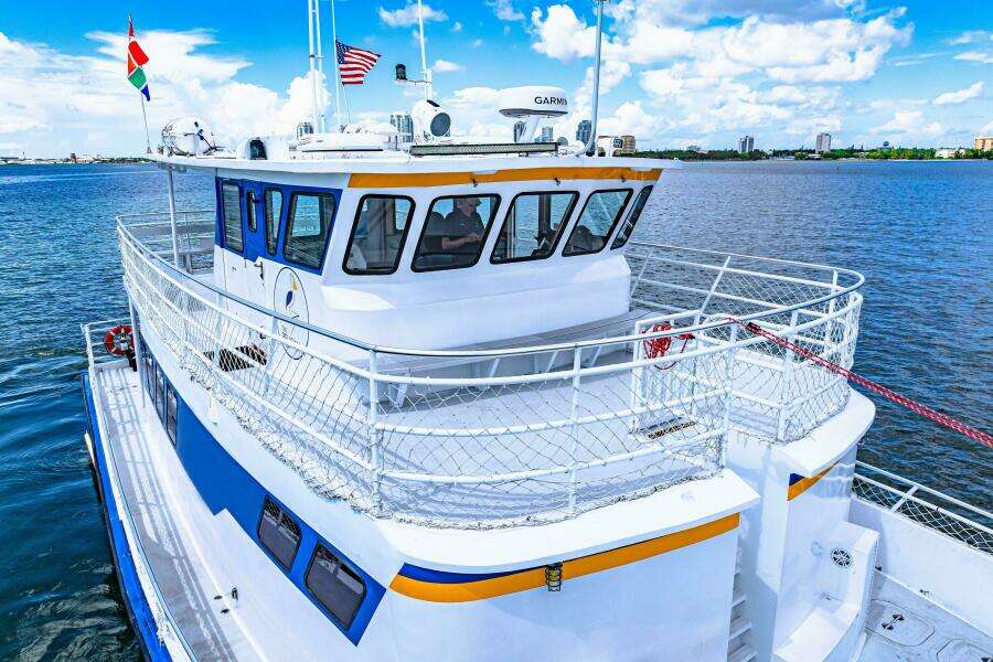 PELICAN 60ft Custom Yacht For Sale