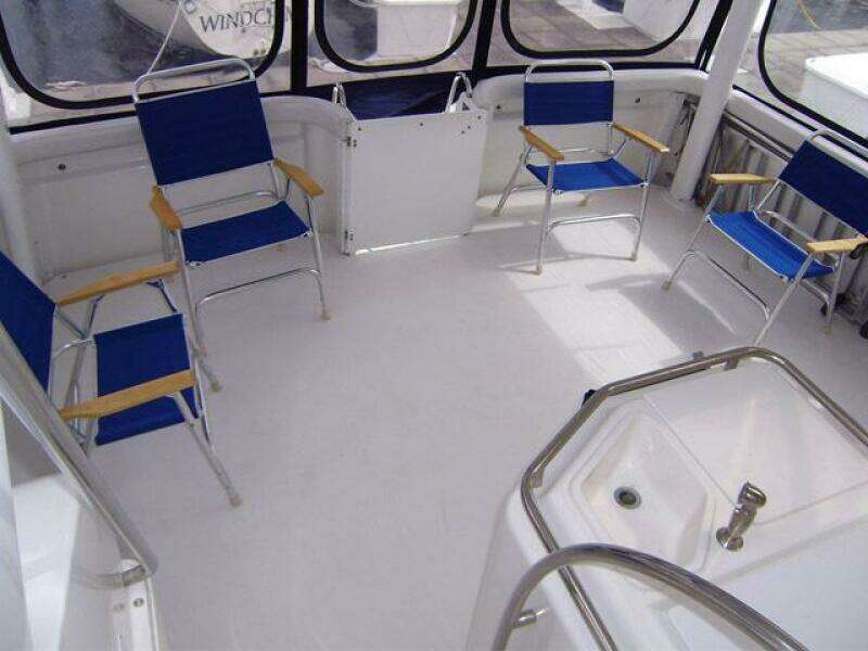 DUNAC S MINNI CONN III 42ft Silverton Yacht For Sale