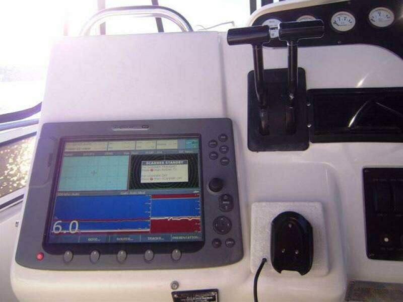 DUNAC S MINNI CONN III 42ft Silverton Yacht For Sale