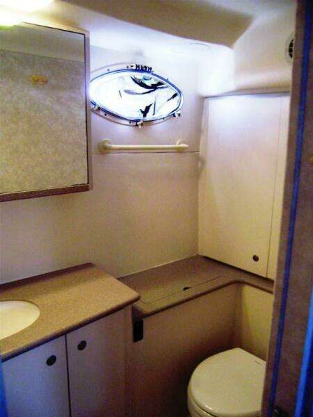 DUNAC S MINNI CONN III 42ft Silverton Yacht For Sale