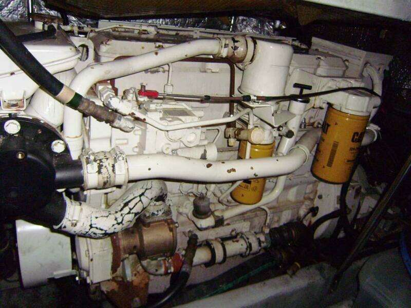 DUNAC S MINNI CONN III 42ft Silverton Yacht For Sale