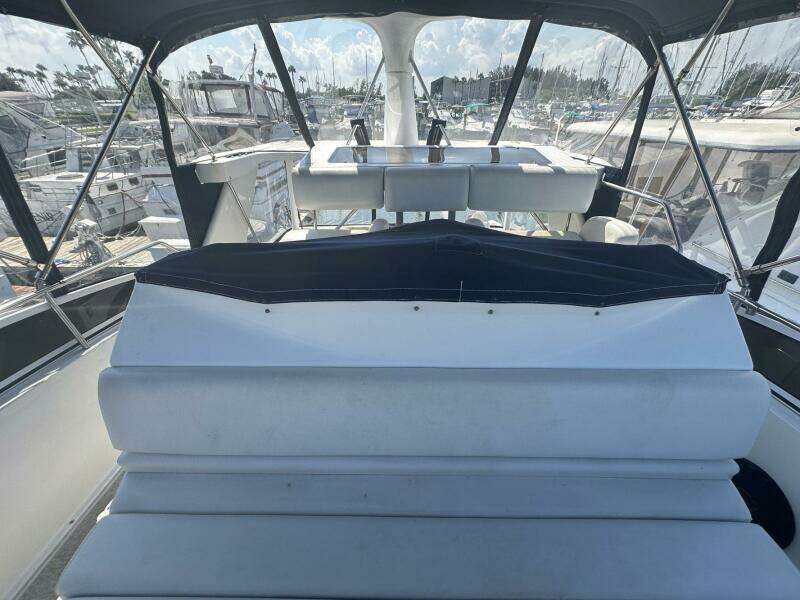 DUNAC S MINNI CONN III 42ft Silverton Yacht For Sale