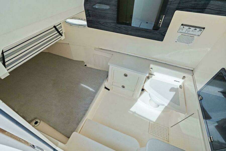 35ft Cobia Yacht For Sale