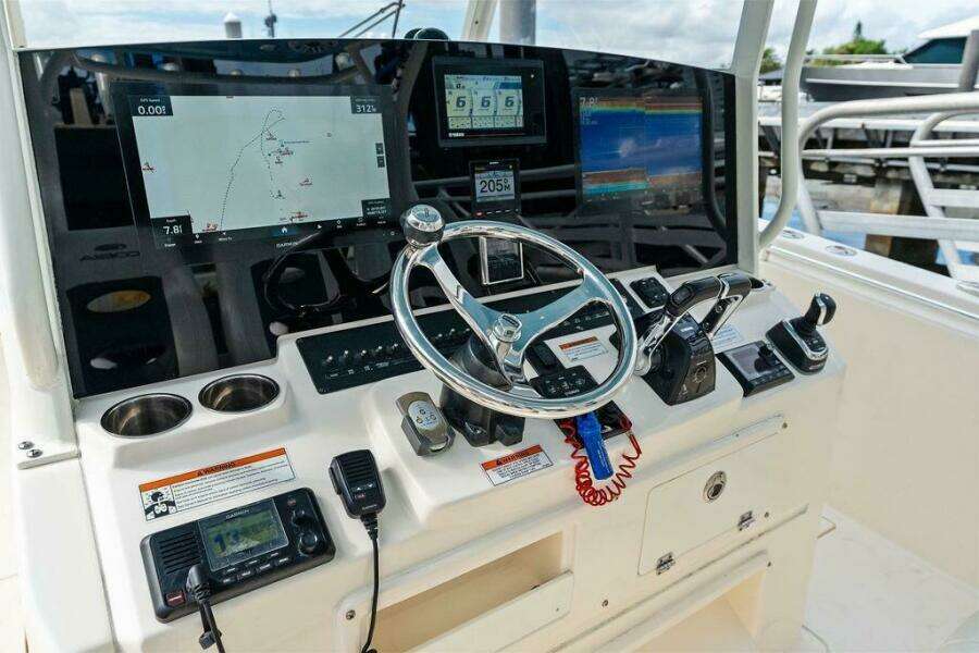 35ft Cobia Yacht For Sale