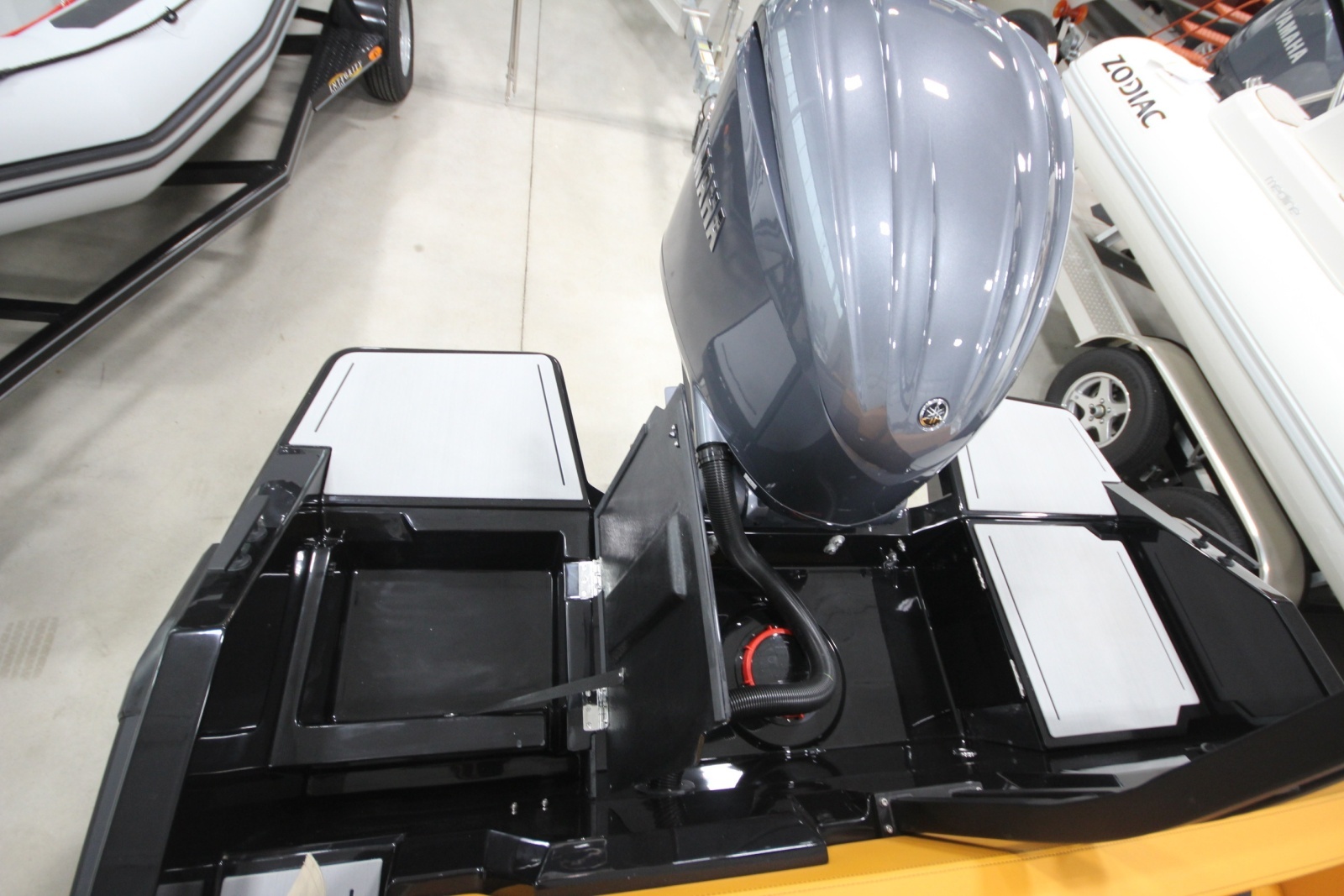 Introductory Pricing 25ft Iron Yacht For Sale