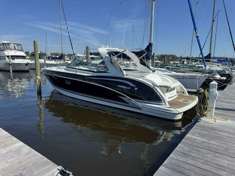 35ft Formula Yacht For Sale
