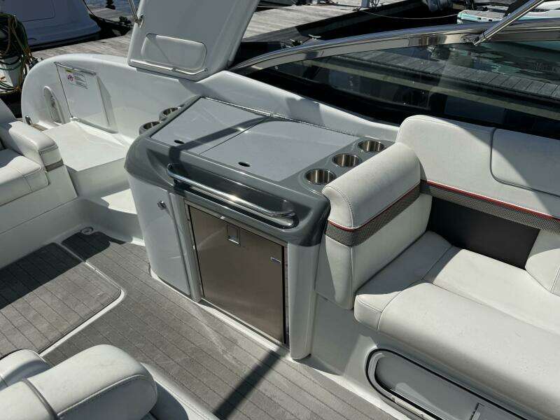 35ft Formula Yacht For Sale