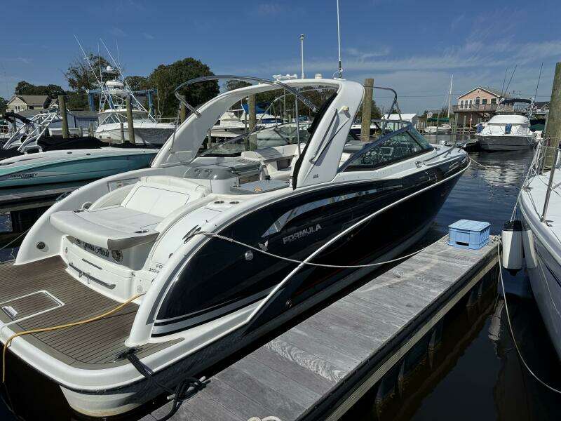 35ft Formula Yacht For Sale