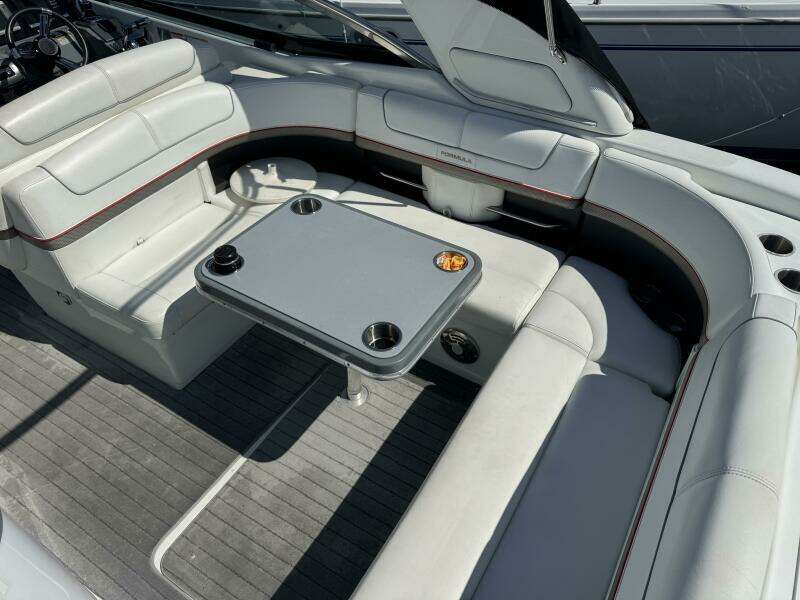 35ft Formula Yacht For Sale