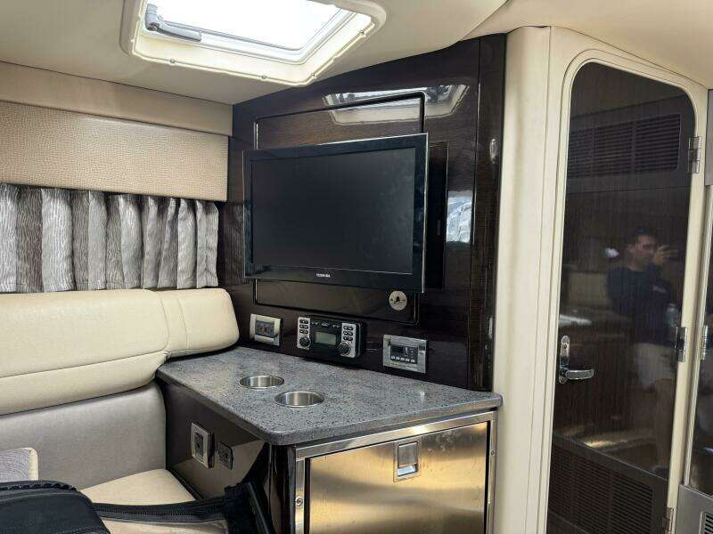 35ft Formula Yacht For Sale