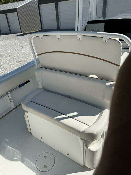 Fwd cockpit seat