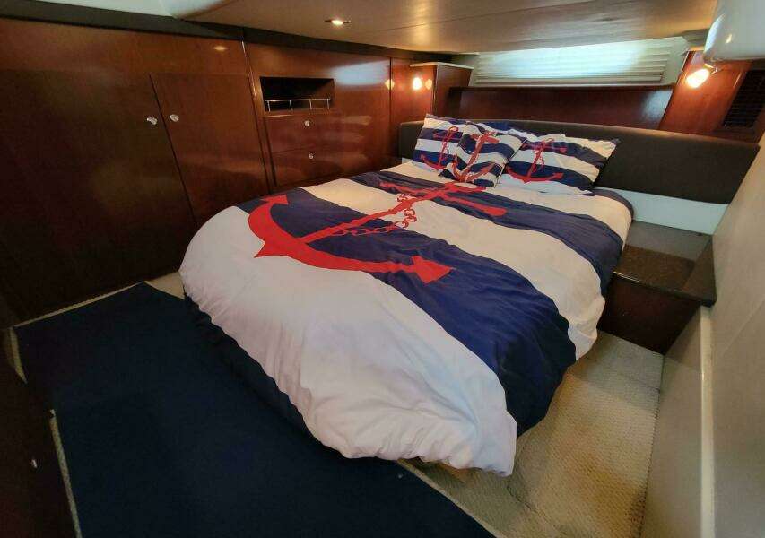 AQUAHOLIC 47ft Meridian Yacht For Sale