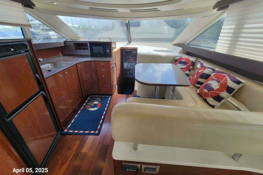AQUAHOLIC 47ft Meridian Yacht For Sale