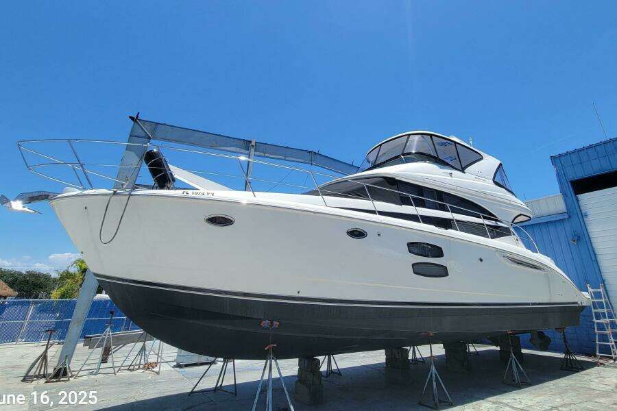 AQUAHOLIC 47ft Meridian Yacht For Sale