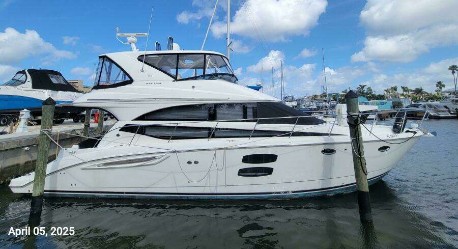 AQUAHOLIC 47ft Meridian Yacht For Sale