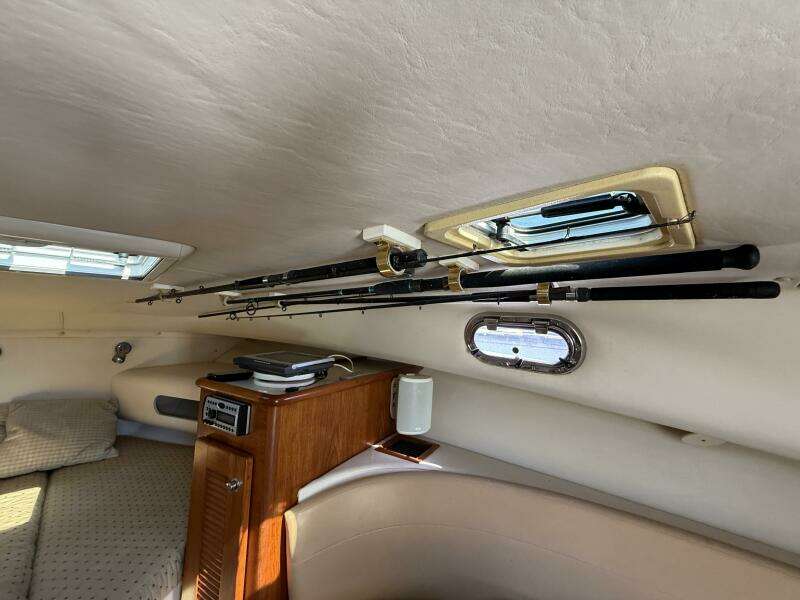 35ft Pursuit Yacht For Sale