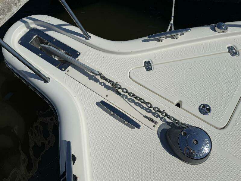 35ft Pursuit Yacht For Sale