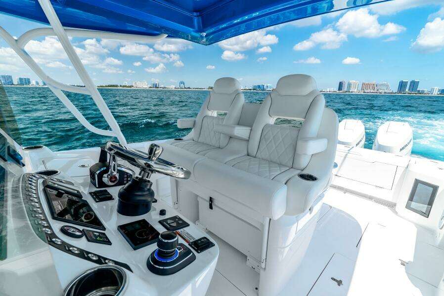 41ft Intrepid Yacht For Sale
