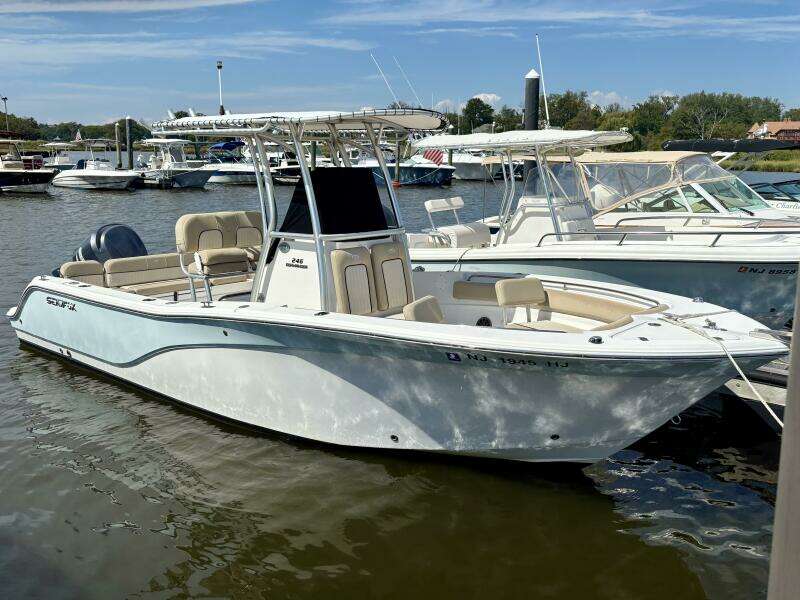 24ft Sea Fox Yacht For Sale
