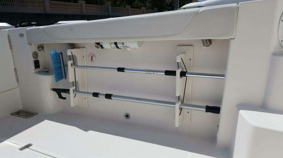 35ft Pursuit Yacht For Sale