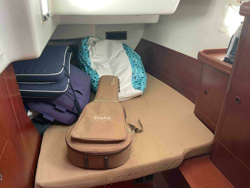 TIRAMISU 47ft Beneteau Yacht For Sale