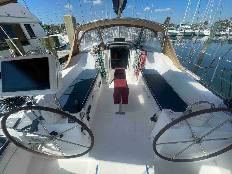 TIRAMISU 47ft Beneteau Yacht For Sale