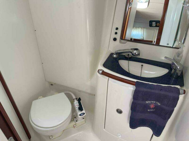 TIRAMISU 47ft Beneteau Yacht For Sale