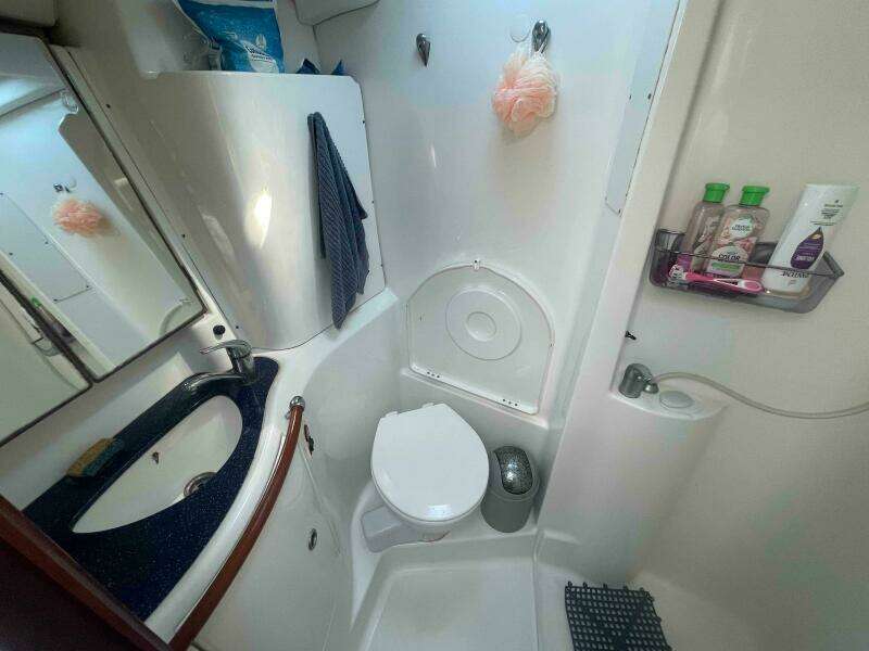 TIRAMISU 47ft Beneteau Yacht For Sale