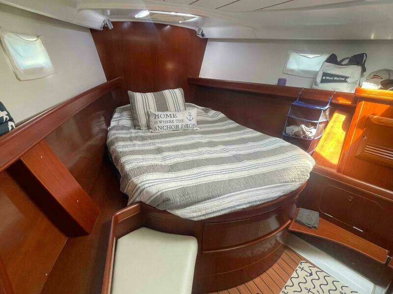 TIRAMISU 47ft Beneteau Yacht For Sale
