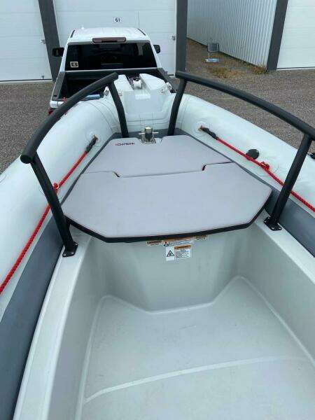 23ft Zodiac Yacht For Sale