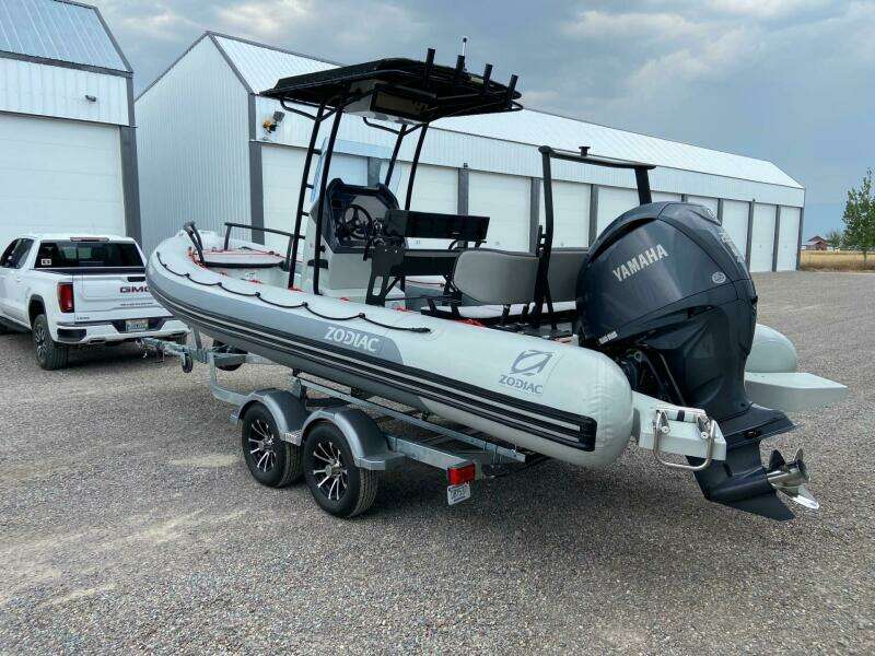 23ft Zodiac Yacht For Sale