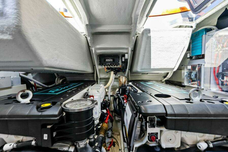 Grey 38ft Riva Yacht For Sale