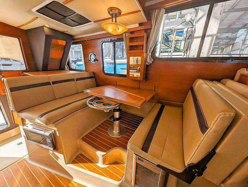 R 31 CB Luxury Edition 31ft Ranger Tugs Yacht For Sale