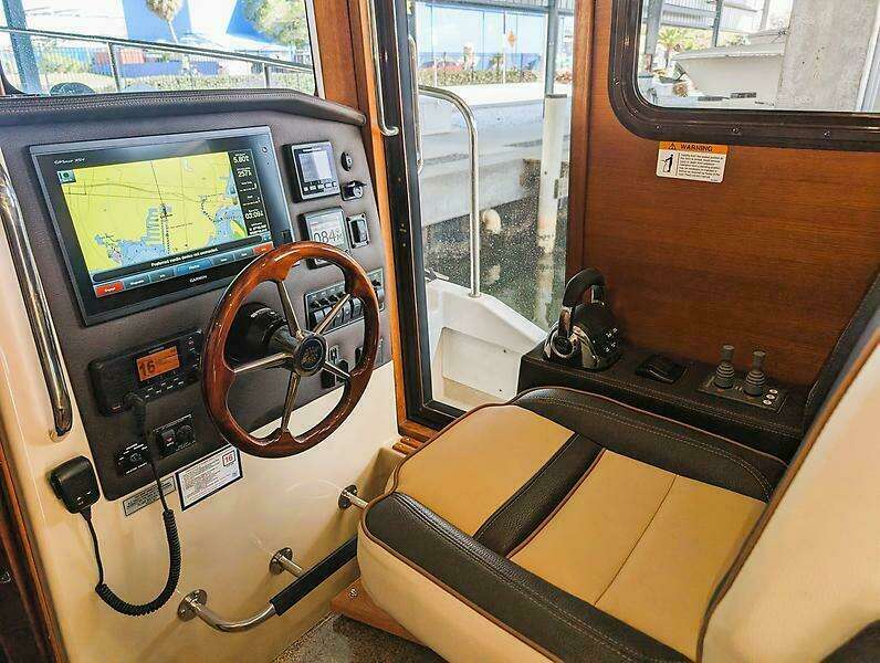 R 31 CB Luxury Edition 31ft Ranger Tugs Yacht For Sale