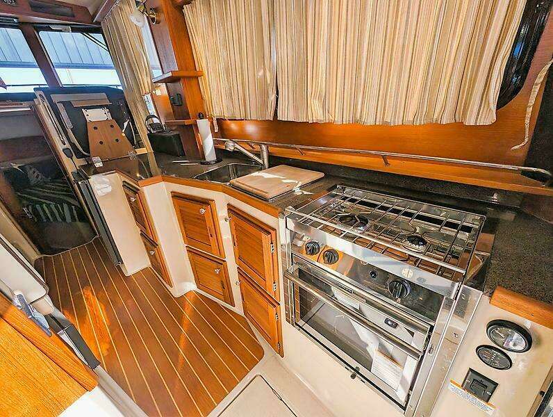 R 31 CB Luxury Edition 31ft Ranger Tugs Yacht For Sale