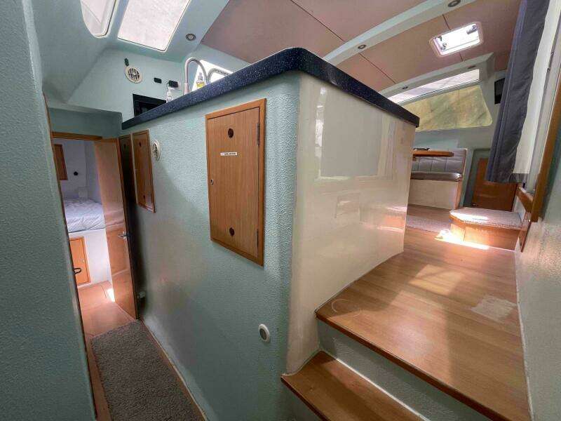 ENDLESS SUMMER 40ft Admiral Yacht For Sale