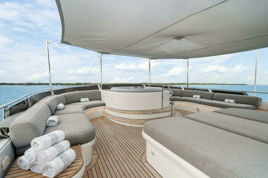 SWEET ESCAPE 130ft Christensen Yacht For Sale