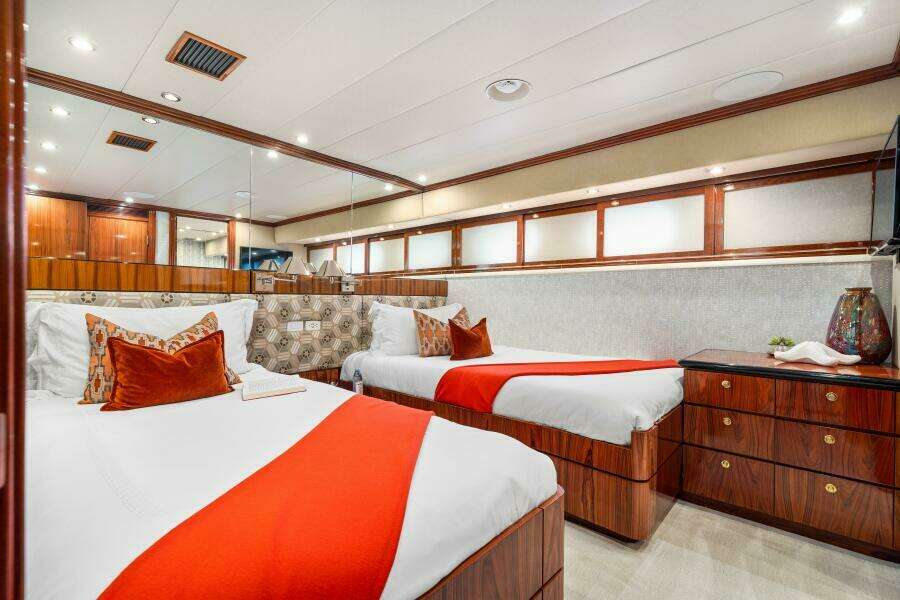 SWEET ESCAPE 130ft Christensen Yacht For Sale