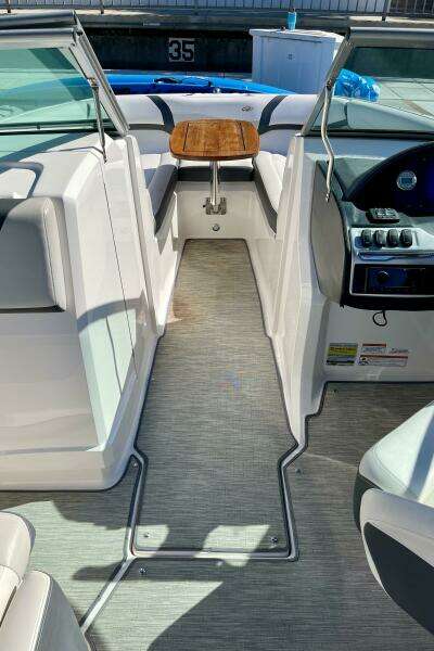 23ft Regal Yacht For Sale