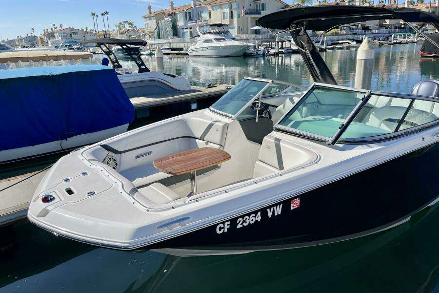 23ft Regal Yacht For Sale