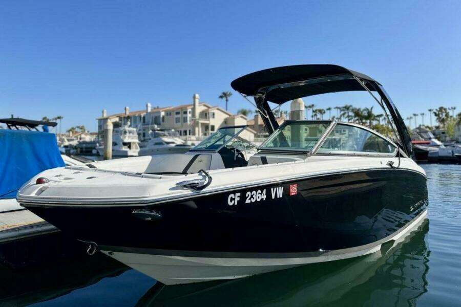 23ft Regal Yacht For Sale