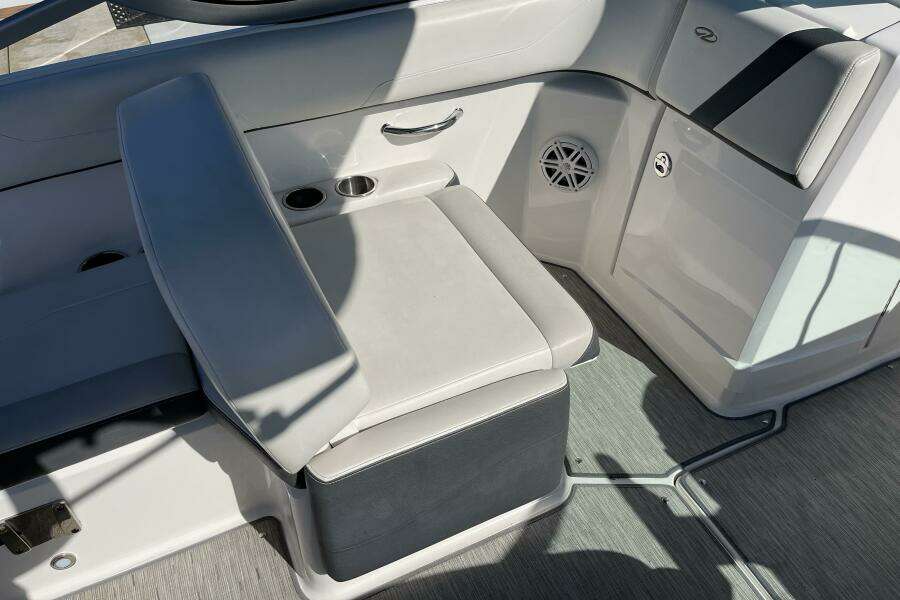23ft Regal Yacht For Sale