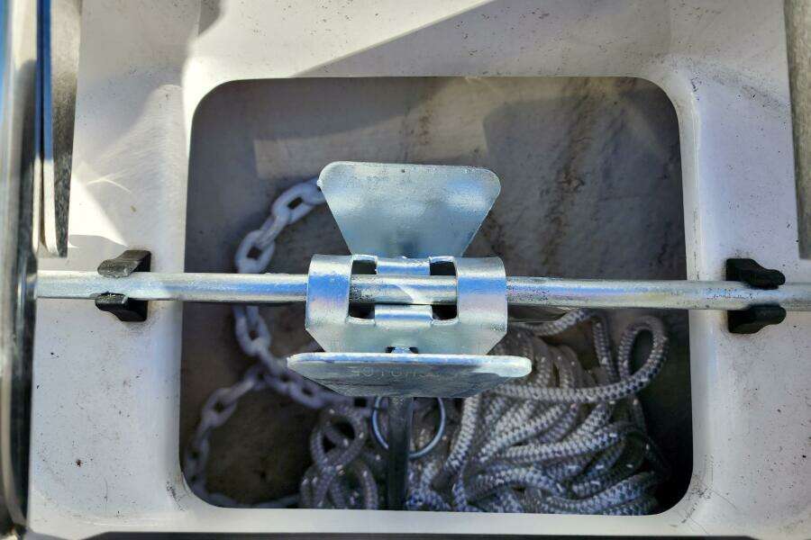 23ft Regal Yacht For Sale